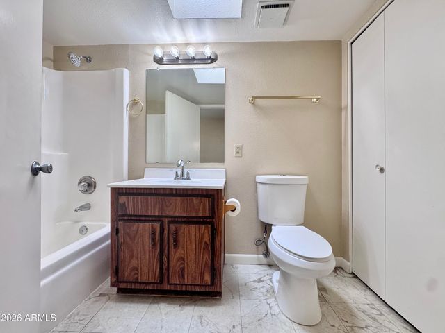 606 S Evergreen Road, Tempe, AZ 85288