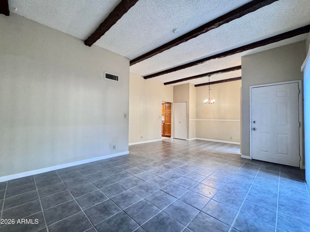 606 S Evergreen Road, Tempe, AZ 85288