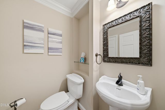3812 Somerset Drive, Durham, NC 27707