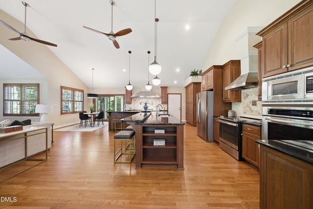 3812 Somerset Drive, Durham, NC 27707