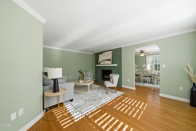3812 Somerset Drive, Durham, NC 27707