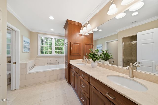 3812 Somerset Drive, Durham, NC 27707