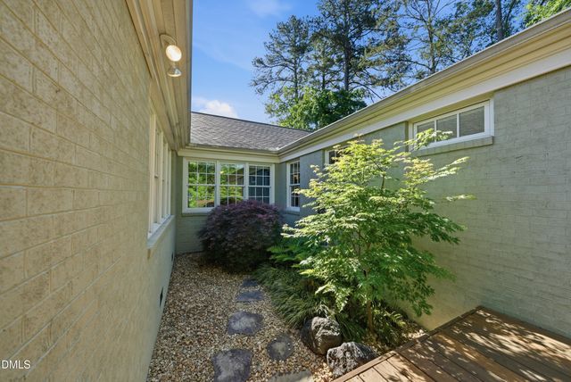 3812 Somerset Drive, Durham, NC 27707
