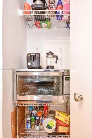 1750 N Bayshore Dr 1211, Miami, FL 33132