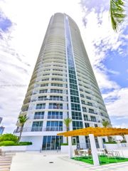 1750 N Bayshore Dr 1211, Miami, FL 33132