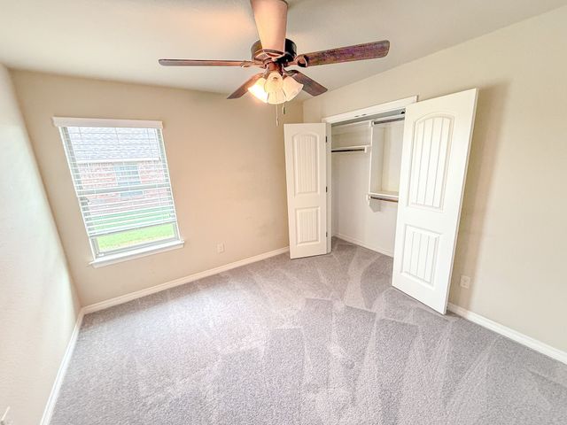 103 Palomino Drive, Palmer, TX 75152