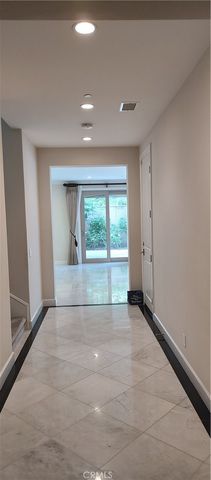 61 Cortland, Irvine, CA 92620