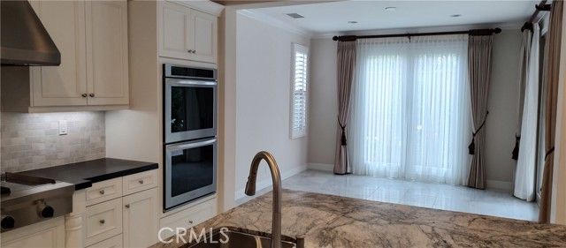 61 Cortland, Irvine, CA 92620