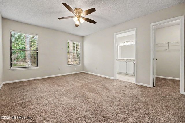 924 ARIES Road W, Jacksonville, FL 32216