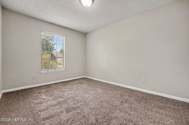 924 ARIES Road W, Jacksonville, FL 32216