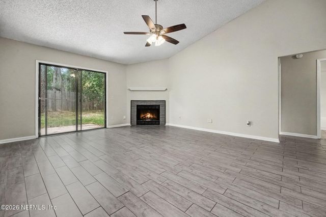 924 ARIES Road W, Jacksonville, FL 32216