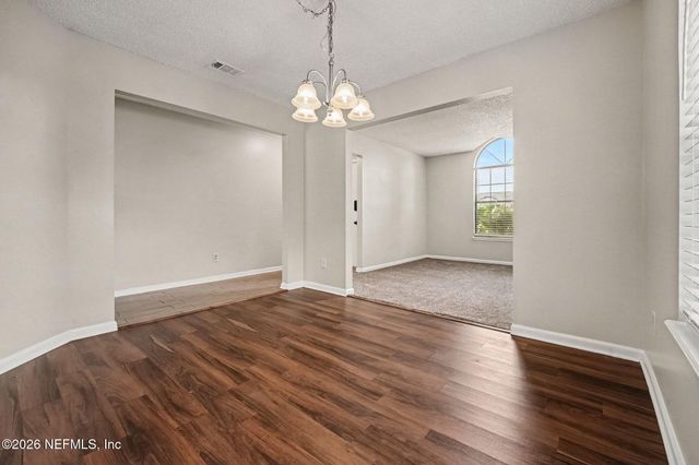 924 ARIES Road W, Jacksonville, FL 32216