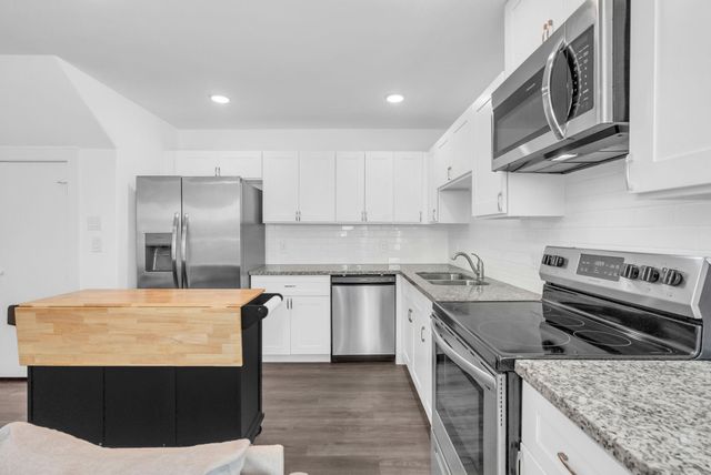 8124 Sterlingshire Street A, Houston, TX 77078