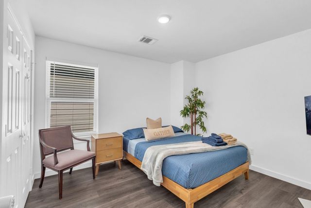 8124 Sterlingshire Street A, Houston, TX 77078