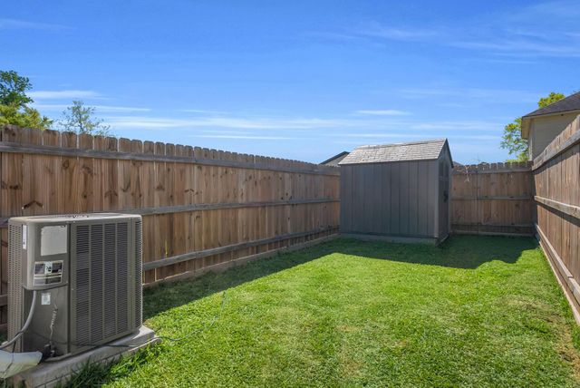 8124 Sterlingshire Street A, Houston, TX 77078