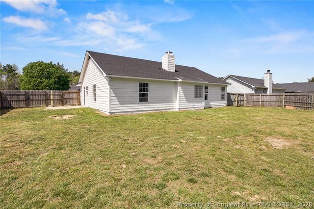 448 Northwoods Drive, Raeford, NC 28376