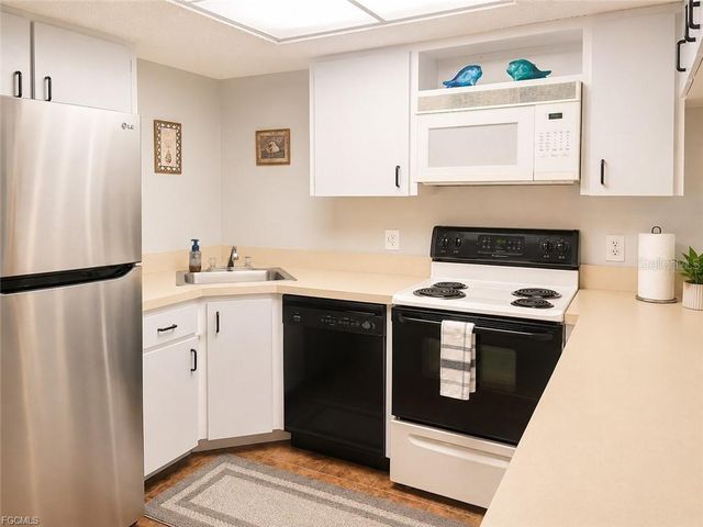 1515 FORREST NELSON BOULEVARD M106, Port Charlotte, FL 33952