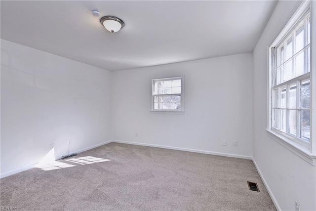 862 Moyer RD, Newport News, VA 23608