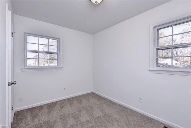 862 Moyer RD, Newport News, VA 23608