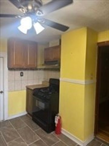 43 Fairmont St 3, Malden, MA 02148