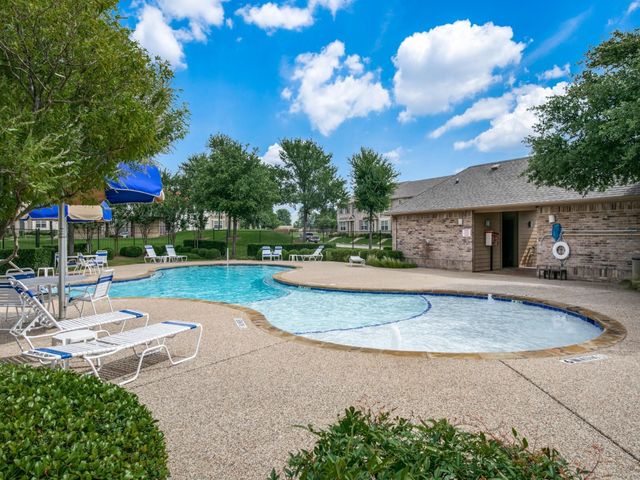 2920 Peyton Brook Drive, Fort Worth, TX 76137