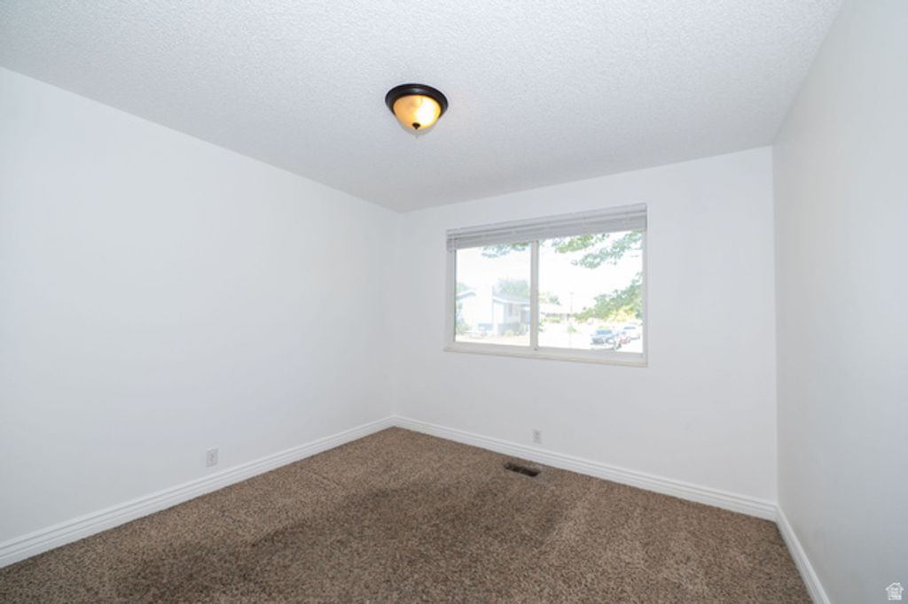 3291 W HECTOR DR, West Valley City, UT 84119 — photo 4