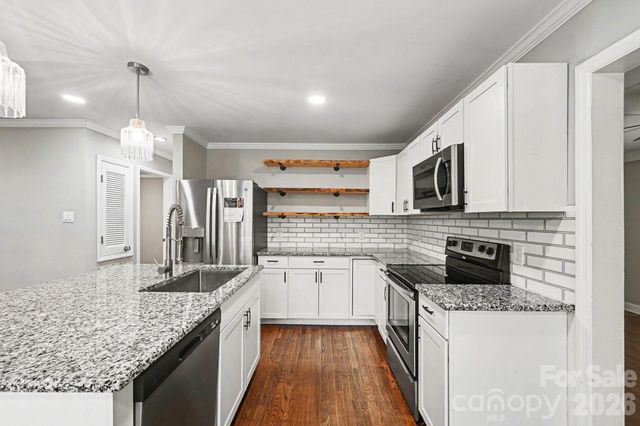 1126 Claremont Road, Charlotte, NC 28214