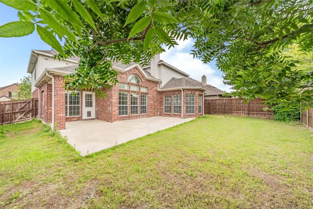 11840 Balta Drive, Fort Worth, TX 76244