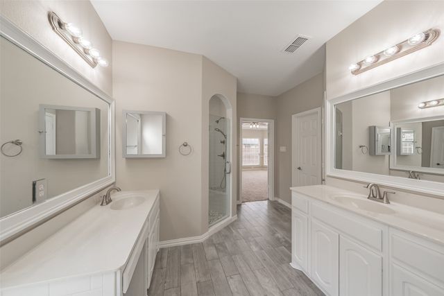 11840 Balta Drive, Fort Worth, TX 76244