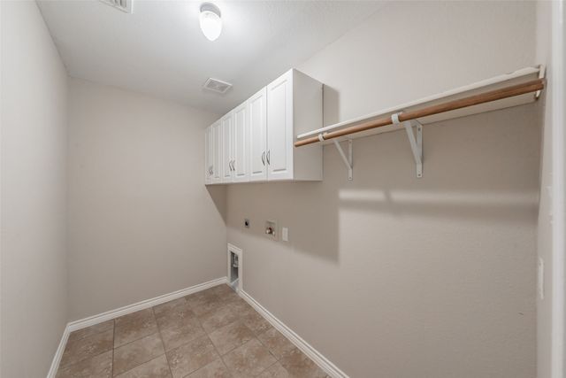 11840 Balta Drive, Fort Worth, TX 76244
