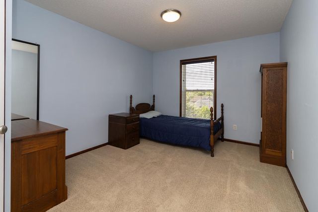 2292 Cottage Grove Ridge, Woodbury, MN 55129