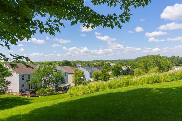 2292 Cottage Grove Ridge, Woodbury, MN 55129