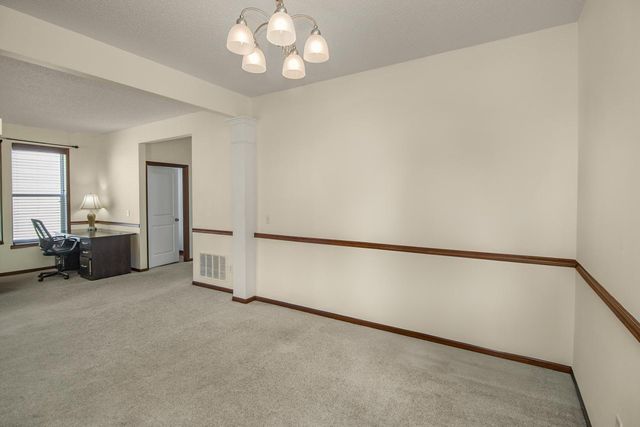 2292 Cottage Grove Ridge, Woodbury, MN 55129