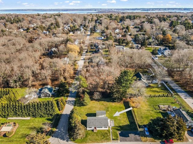 8 Starboard Avenue, Jamestown, RI 02835