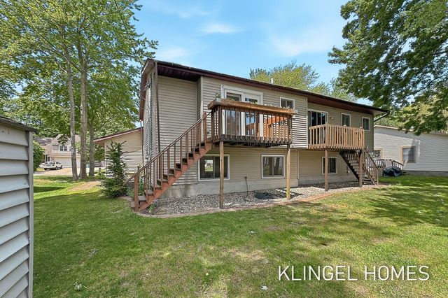 3322 Germaine Road, Roosevelt Park City, MI 49441