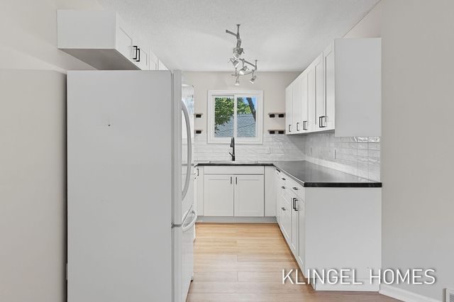 3322 Germaine Road, Roosevelt Park City, MI 49441