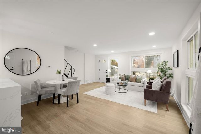 3914 ESSEX CT, Temple Hills, MD 20748