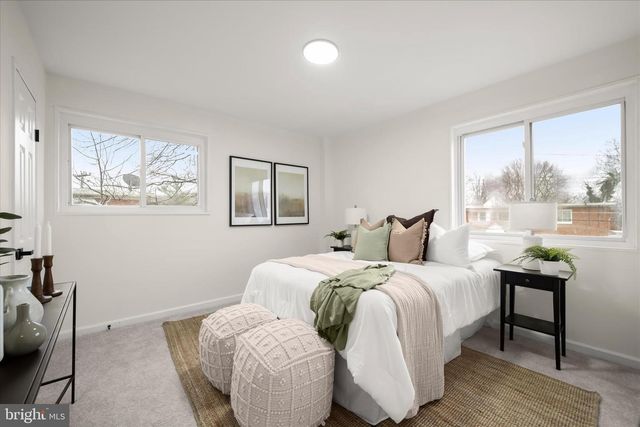 3914 ESSEX CT, Temple Hills, MD 20748