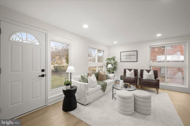 3914 ESSEX CT, Temple Hills, MD 20748