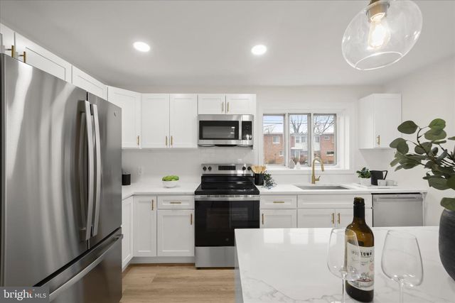 3914 ESSEX CT, Temple Hills, MD 20748