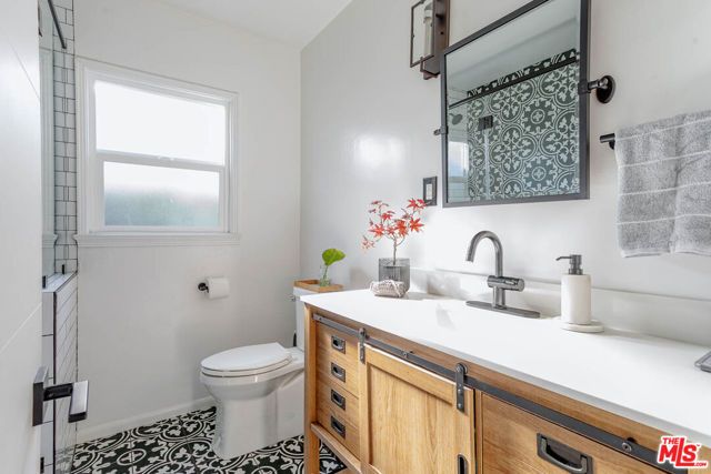 5541 E Mezzanine Way, Long Beach, CA 90808