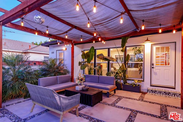 5541 E Mezzanine Way, Long Beach, CA 90808