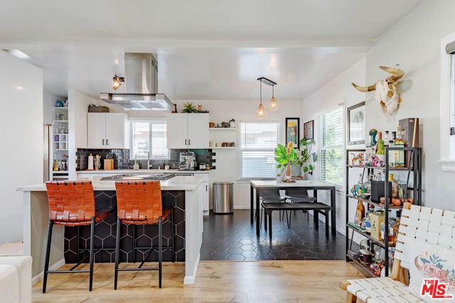 5541 E Mezzanine Way, Long Beach, CA 90808