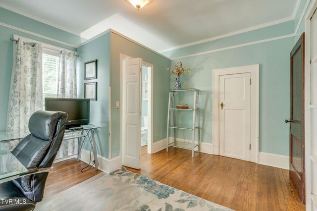 808 Holly Avenue, Erwin, TN 37650