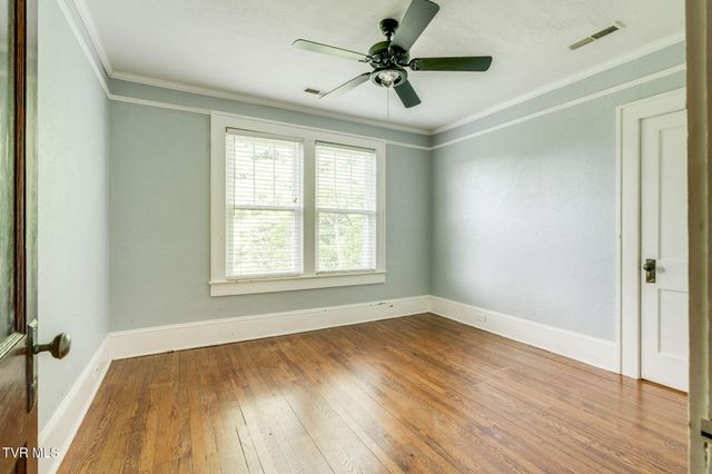808 Holly Avenue, Erwin, TN 37650