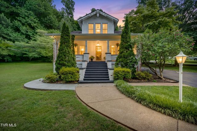 808 Holly Avenue, Erwin, TN 37650