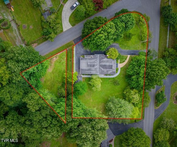 808 Holly Avenue, Erwin, TN 37650
