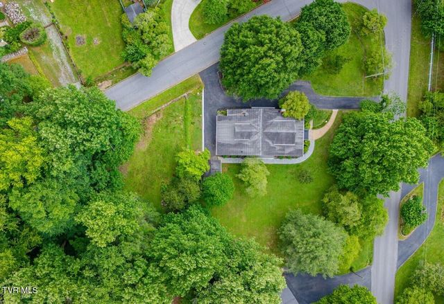 808 Holly Avenue, Erwin, TN 37650