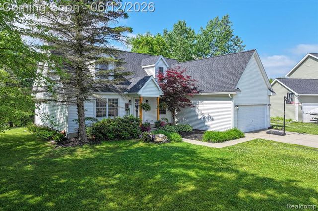 1177 Emerald Forest Lane, Davison, MI 48423
