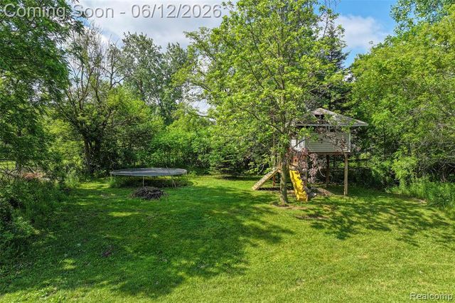1177 Emerald Forest Lane, Davison, MI 48423